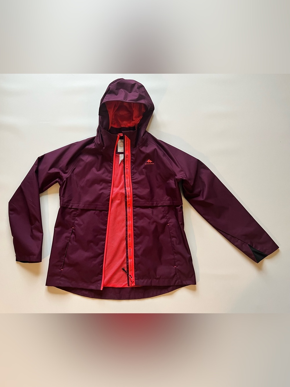 NWOT Quechua Youth Girls 12-13 Jacket Purple & Pink Waterproof Hooded Rain Coat